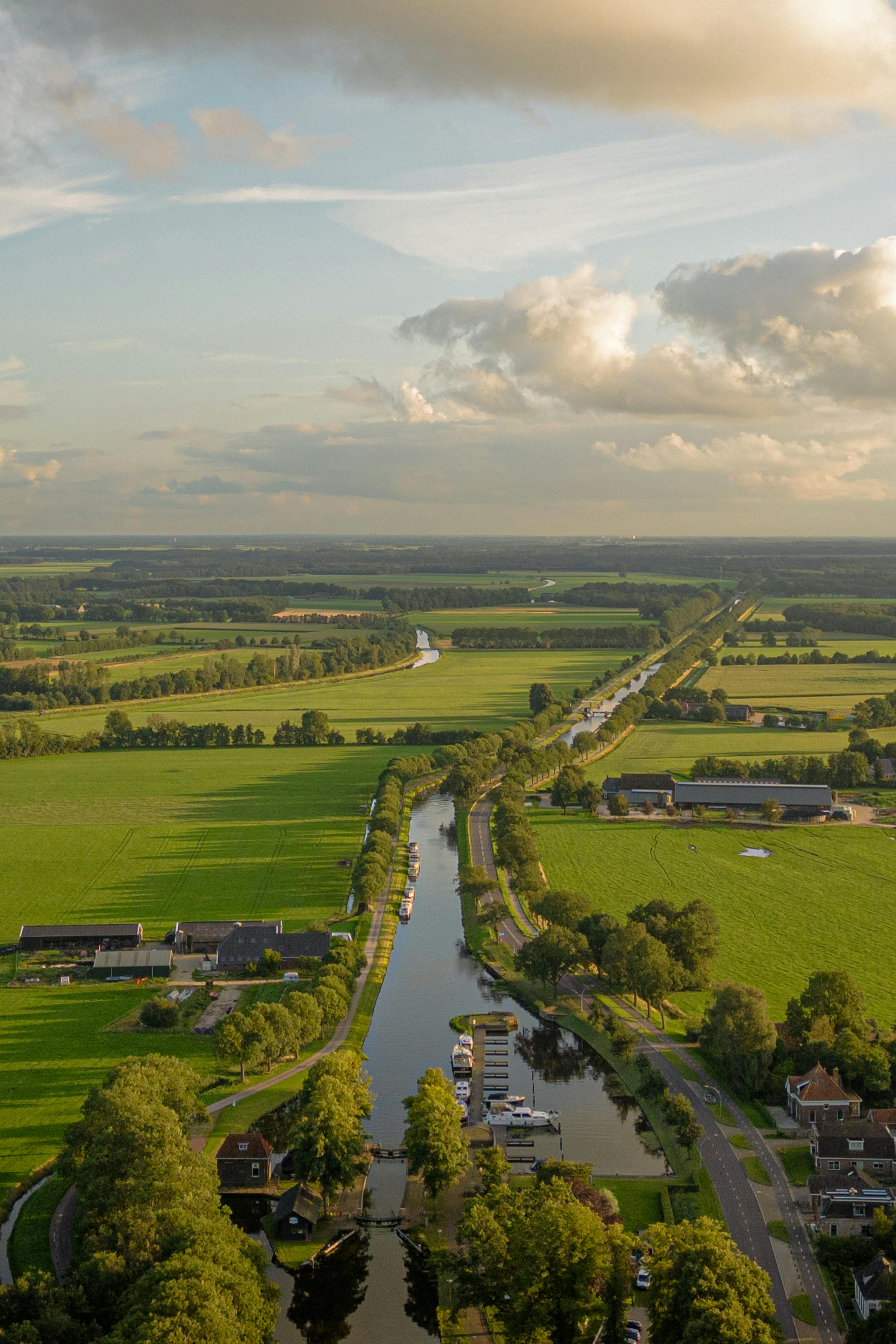 Manager Projectbeheersing aan het werk - Van de Schoor Projectbeheersing biedt professionele projectbeheersing voor bouw- en infrastructurele projecten